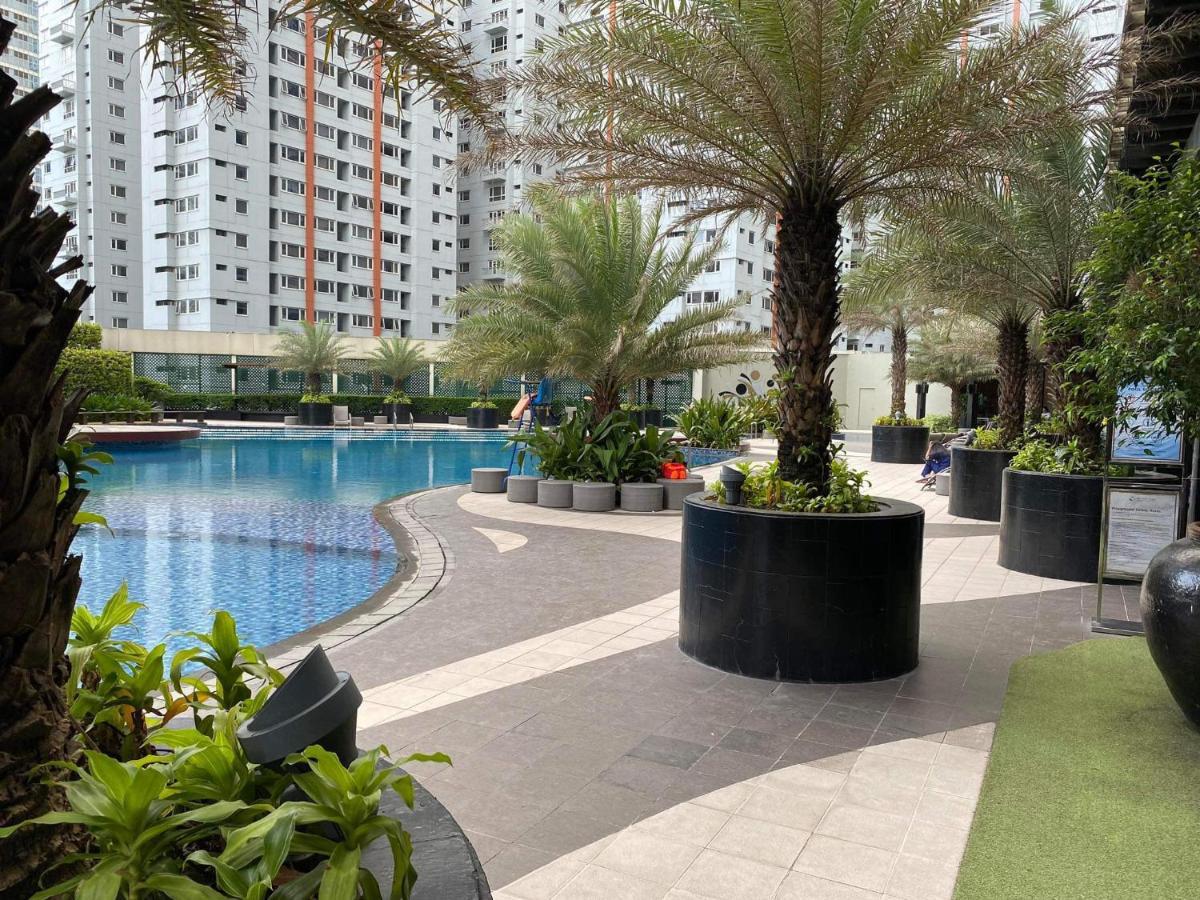 Апартаменты Penthouse Perfection Air Makati Манила Экстерьер фото
