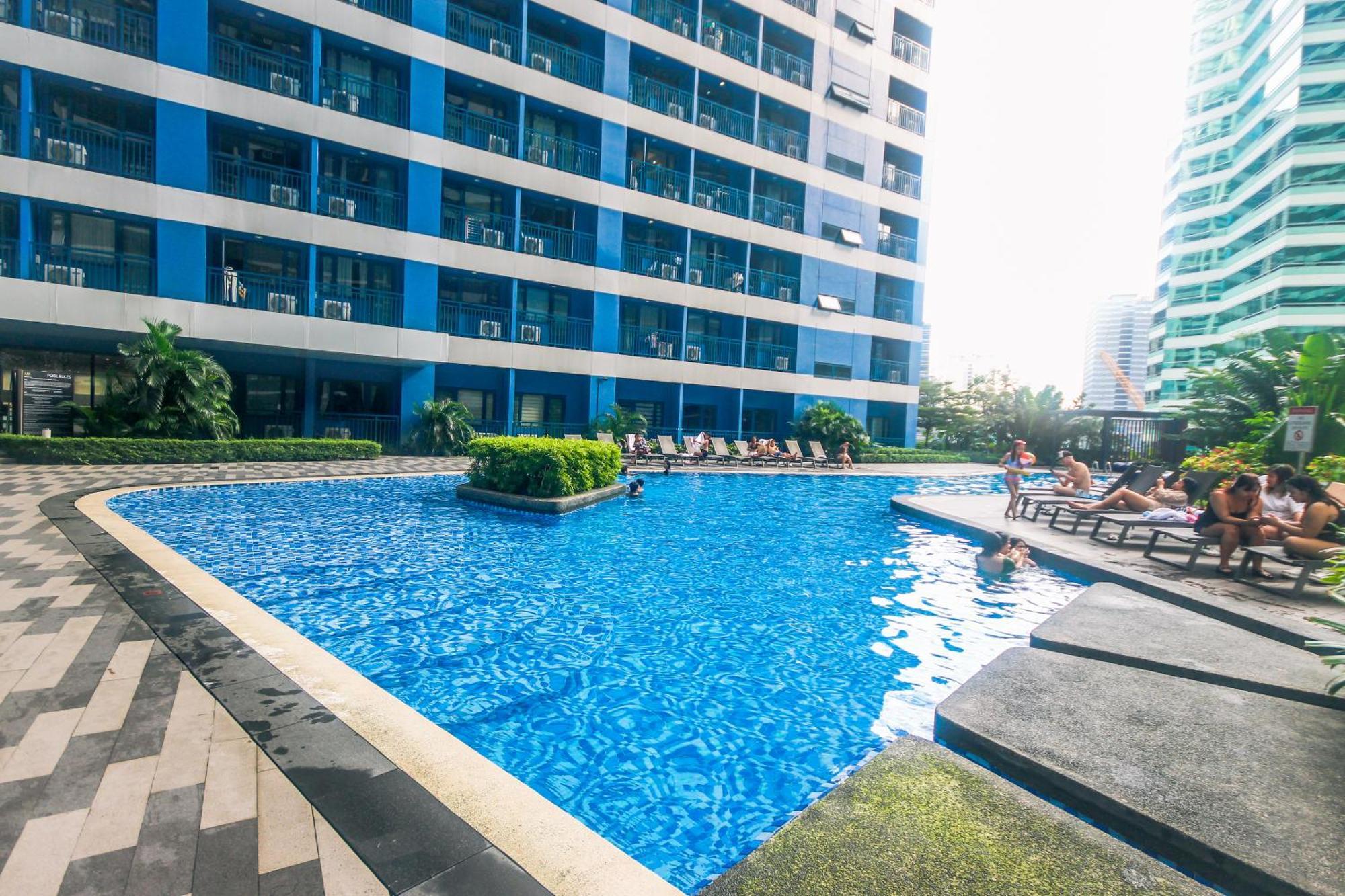 Апартаменты Penthouse Perfection Air Makati Манила Экстерьер фото